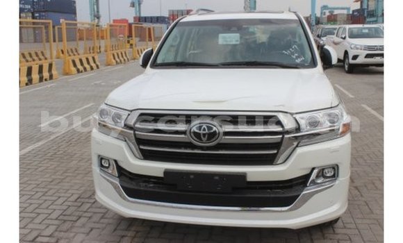 Buy Import Toyota Land Cruiser White Car in Import - Dubai in Al Jazirah State Buy Import Toyota Land Cruiser White Car in Import - Dubai in Al Jazirah State