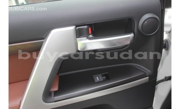 Buy Import Toyota Land Cruiser White Car in Import - Dubai in Al Jazirah State Buy Import Toyota Land Cruiser White Car in Import - Dubai in Al Jazirah State