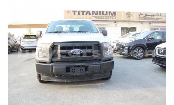 Buy Import Ford Club Wagon Other Car in Import - Dubai in Al Jazirah State