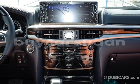 Buy Import Lexus LX White Car in Import - Dubai in Al Jazirah State Buy Import Lexus LX White Car in Import - Dubai in Al Jazirah State