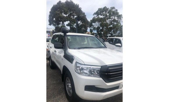 Buy Import Toyota Land Cruiser Black Car in Import - Dubai in Al Jazirah State Buy Import Toyota Land Cruiser Black Car in Import - Dubai in Al Jazirah State