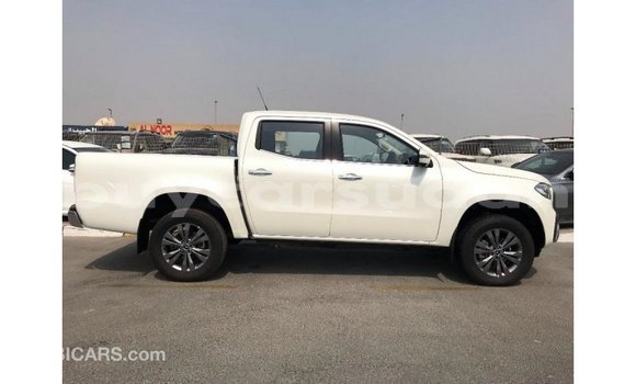 Buy Import Mercedes-Benz 250 White Car in Import - Dubai in Al Jazirah State Buy Import Mercedes-Benz 250 White Car in Import - Dubai in Al Jazirah State