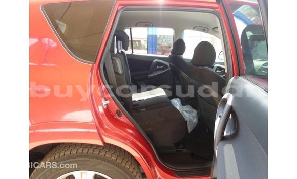 Buy Import Toyota HiAce Red Truck in Import - Dubai in Al Jazirah State Buy Import Toyota HiAce Red Truck in Import - Dubai in Al Jazirah State