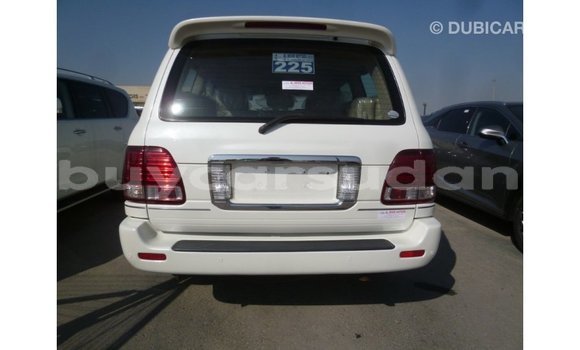 Buy Import Toyota Land Cruiser White Car in Import - Dubai in Al Jazirah State Buy Import Toyota Land Cruiser White Car in Import - Dubai in Al Jazirah State