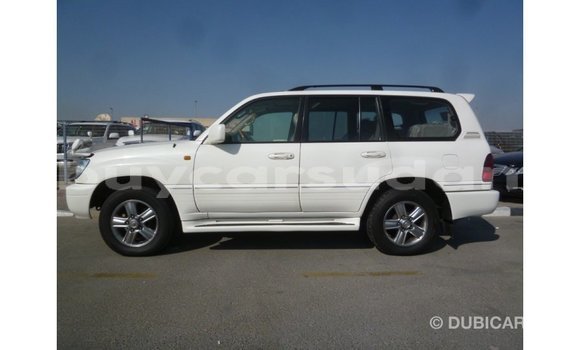 Buy Import Toyota Land Cruiser White Car in Import - Dubai in Al Jazirah State Buy Import Toyota Land Cruiser White Car in Import - Dubai in Al Jazirah State