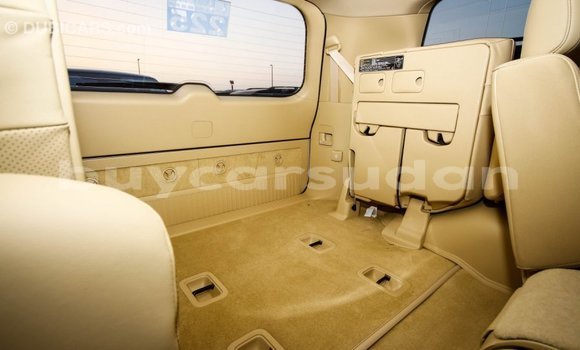Buy Import Toyota Land Cruiser White Car in Import - Dubai in Al Jazirah State Buy Import Toyota Land Cruiser White Car in Import - Dubai in Al Jazirah State