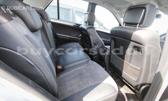 Buy Import Mercedes-Benz 190 Other Car in Import - Dubai in Al Jazirah State Buy Import Mercedes-Benz 190 Other Car in Import - Dubai in Al Jazirah State