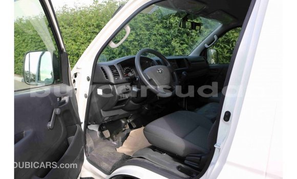 Buy Import Toyota Hiace White Car in Import - Dubai in Al Jazirah State Buy Import Toyota Hiace White Car in Import - Dubai in Al Jazirah State