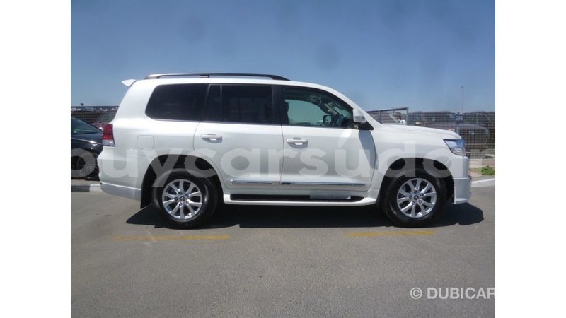 Big with watermark 1df3d7da 6474 407d a9dd d6db5c319c28