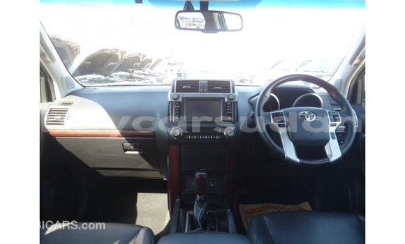 Buy Import Toyota Prado White Car in Import - Dubai in Al Jazirah State Buy Import Toyota Prado White Car in Import - Dubai in Al Jazirah State