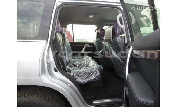Buy Import Toyota Land Cruiser Other Car in Import - Dubai in Al Jazirah State Buy Import Toyota Land Cruiser Other Car in Import - Dubai in Al Jazirah State