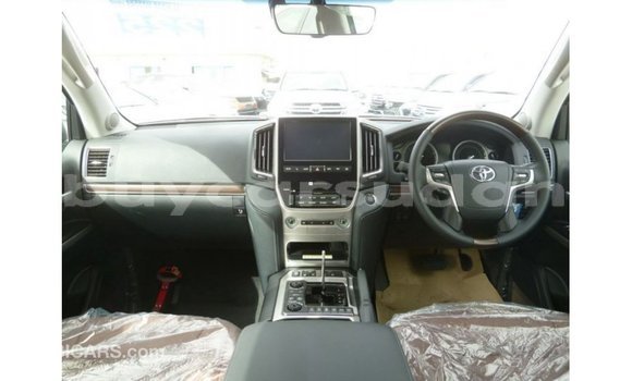 Buy Import Toyota Land Cruiser Brown Car in Import - Dubai in Al Jazirah State Buy Import Toyota Land Cruiser Brown Car in Import - Dubai in Al Jazirah State