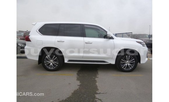 Buy Import Lexus LX White Car in Import - Dubai in Al Jazirah State Buy Import Lexus LX White Car in Import - Dubai in Al Jazirah State