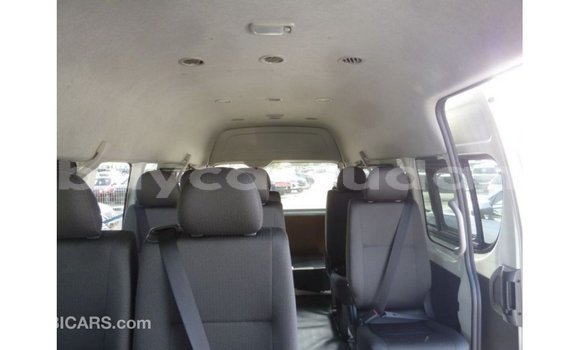Buy Import Toyota Hiace White Car in Import - Dubai in Al Jazirah State Buy Import Toyota Hiace White Car in Import - Dubai in Al Jazirah State