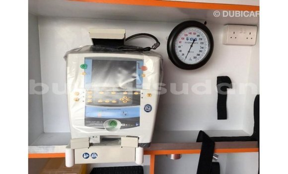 Buy Import Toyota Hiace White Car in Import - Dubai in Al Jazirah State Buy Import Toyota Hiace White Car in Import - Dubai in Al Jazirah State