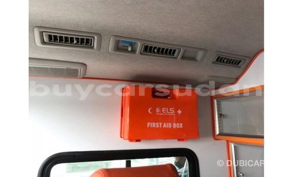 Buy Import Toyota Hiace White Car in Import - Dubai in Al Jazirah State Buy Import Toyota Hiace White Car in Import - Dubai in Al Jazirah State