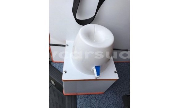 Buy Import Toyota Hiace White Car in Import - Dubai in Al Jazirah State Buy Import Toyota Hiace White Car in Import - Dubai in Al Jazirah State