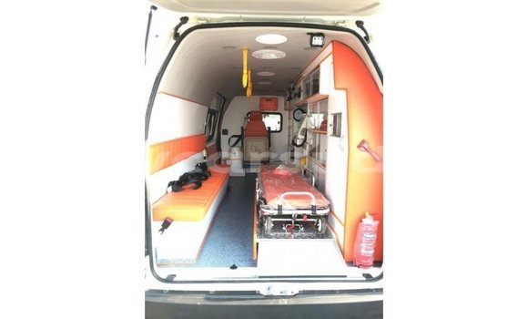 Buy Import Toyota Hiace White Car in Import - Dubai in Al Jazirah State Buy Import Toyota Hiace White Car in Import - Dubai in Al Jazirah State