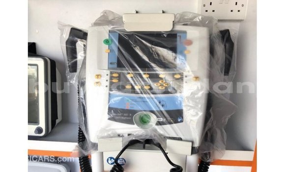 Buy Import Toyota Hiace White Car in Import - Dubai in Al Jazirah State Buy Import Toyota Hiace White Car in Import - Dubai in Al Jazirah State