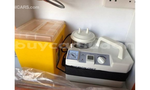 Buy Import Toyota Hiace White Car in Import - Dubai in Al Jazirah State Buy Import Toyota Hiace White Car in Import - Dubai in Al Jazirah State