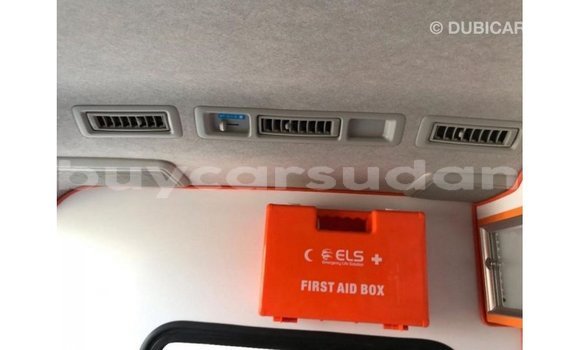 Buy Import Toyota Hiace White Car in Import - Dubai in Al Jazirah State Buy Import Toyota Hiace White Car in Import - Dubai in Al Jazirah State