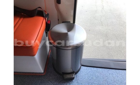 Buy Import Toyota Hiace White Car in Import - Dubai in Al Jazirah State Buy Import Toyota Hiace White Car in Import - Dubai in Al Jazirah State