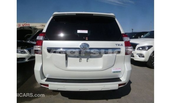 Buy Import Toyota Prado White Car in Import - Dubai in Al Jazirah State Buy Import Toyota Prado White Car in Import - Dubai in Al Jazirah State