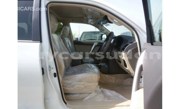 Buy Import Toyota Prado White Car in Import - Dubai in Al Jazirah State Buy Import Toyota Prado White Car in Import - Dubai in Al Jazirah State