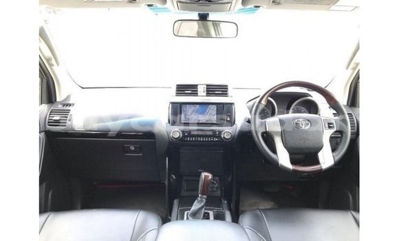 Buy Import Toyota Prado White Car in Import - Dubai in Al Jazirah State Buy Import Toyota Prado White Car in Import - Dubai in Al Jazirah State