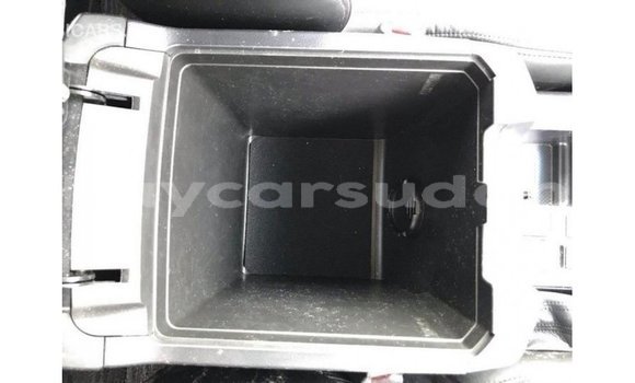 Buy Import Toyota Prado White Car in Import - Dubai in Al Jazirah State Buy Import Toyota Prado White Car in Import - Dubai in Al Jazirah State