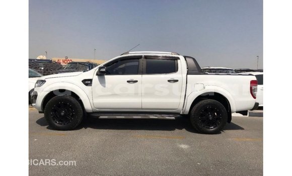 Acheter Import Voiture Ford Ranger Blanc à Import - Dubai, État d'Al Jazirah Acheter Import Voiture Ford Ranger Blanc à Import - Dubai, État d'Al Jazirah
