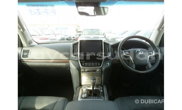 Buy Import Toyota Land Cruiser Other Car in Import - Dubai in Al Jazirah State Buy Import Toyota Land Cruiser Other Car in Import - Dubai in Al Jazirah State