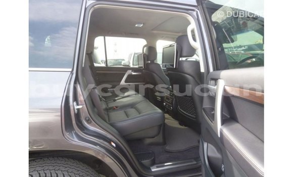 Buy Import Toyota Land Cruiser Other Car in Import - Dubai in Al Jazirah State Buy Import Toyota Land Cruiser Other Car in Import - Dubai in Al Jazirah State