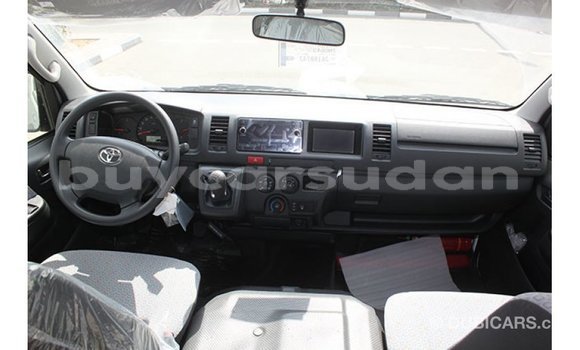 Buy Import Toyota Hiace White Car in Import - Dubai in Al Jazirah State Buy Import Toyota Hiace White Car in Import - Dubai in Al Jazirah State