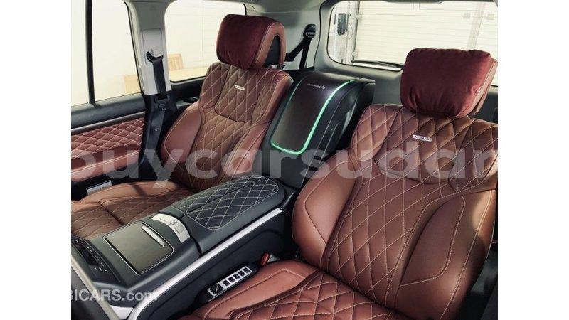 Big with watermark 619c35c7 1b20 49f8 86ac 9b65e6f8755a