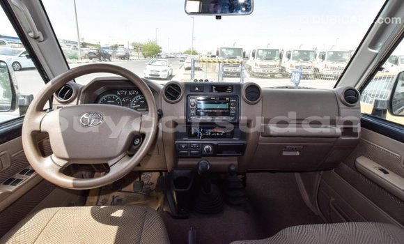 Acheter Import Voiture Toyota Land Cruiser Autre à Import - Dubai, État d'Al Jazirah Acheter Import Voiture Toyota Land Cruiser Autre à Import - Dubai, État d'Al Jazirah