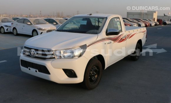 Buy Import Toyota Hilux White Car in Import - Dubai in Al Jazirah State Buy Import Toyota Hilux White Car in Import - Dubai in Al Jazirah State