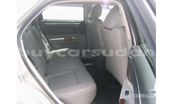 Buy Import Chrysler 300 Beige Car in Import - Dubai in Al Jazirah State Buy Import Chrysler 300 Beige Car in Import - Dubai in Al Jazirah State