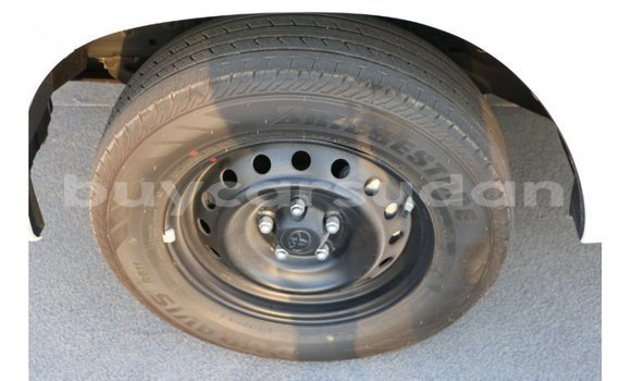 Buy Import Toyota Hilux White Car in Import - Dubai in Al Jazirah State Buy Import Toyota Hilux White Car in Import - Dubai in Al Jazirah State