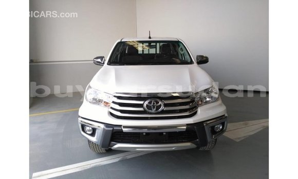 Acheter Import Voiture Toyota Hilux Blanc à Import - Dubai, État d'Al Jazirah Acheter Import Voiture Toyota Hilux Blanc à Import - Dubai, État d'Al Jazirah