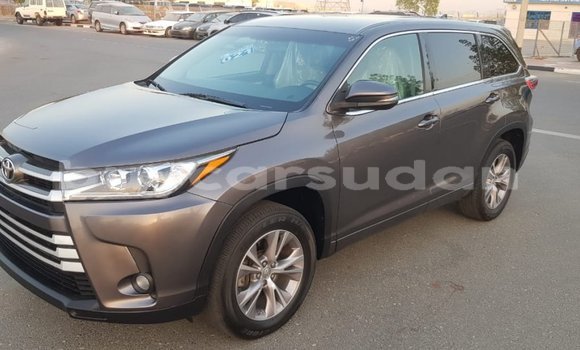 Buy Import Toyota Highlander Other Car in Import - Dubai in Al Jazirah State Buy Import Toyota Highlander Other Car in Import - Dubai in Al Jazirah State