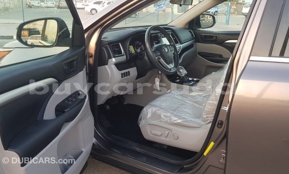 Buy Import Toyota Highlander Other Car in Import - Dubai in Al Jazirah State Buy Import Toyota Highlander Other Car in Import - Dubai in Al Jazirah State