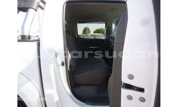 Buy Import Toyota Hilux White Car in Import - Dubai in Al Jazirah State Buy Import Toyota Hilux White Car in Import - Dubai in Al Jazirah State