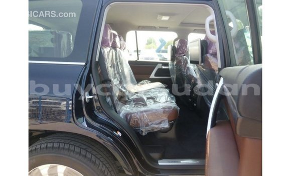 Buy Import Toyota Land Cruiser Blue Car in Import - Dubai in Al Jazirah State Buy Import Toyota Land Cruiser Blue Car in Import - Dubai in Al Jazirah State