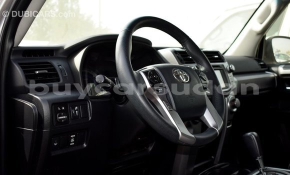 Buy Import Toyota HiAce Other Truck in Import - Dubai in Al Jazirah State Buy Import Toyota HiAce Other Truck in Import - Dubai in Al Jazirah State