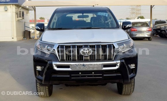Acheter Import Voiture Toyota Prado Noir à Import - Dubai, État d'Al Jazirah Acheter Import Voiture Toyota Prado Noir à Import - Dubai, État d'Al Jazirah