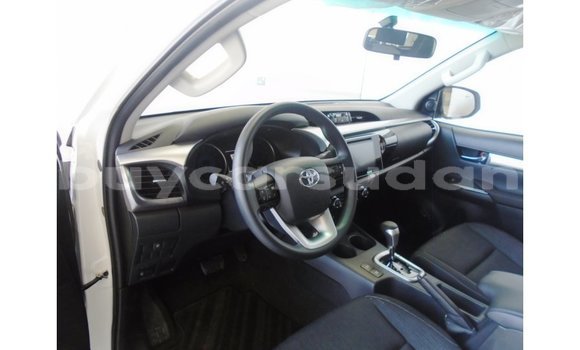 Buy Import Toyota Hilux White Car in Import - Dubai in Al Jazirah State Buy Import Toyota Hilux White Car in Import - Dubai in Al Jazirah State