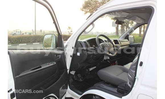 Buy Import Toyota Hiace White Car in Import - Dubai in Al Jazirah State Buy Import Toyota Hiace White Car in Import - Dubai in Al Jazirah State