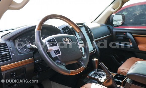 Buy Import Toyota Land Cruiser White Car in Import - Dubai in Al Jazirah State Buy Import Toyota Land Cruiser White Car in Import - Dubai in Al Jazirah State