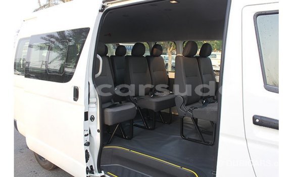 Buy Import Toyota Hiace White Car in Import - Dubai in Al Jazirah State Buy Import Toyota Hiace White Car in Import - Dubai in Al Jazirah State